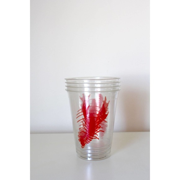 4 DISPOSABLE CLEAR PLASTIC LOBSTER CRAWFISH CUPS NEW - Picture 10 of 11